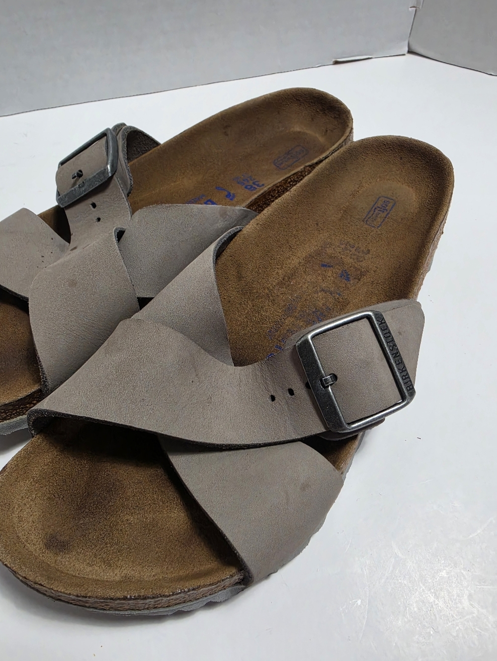 Birkenstock Siena Sandals 38, US 7 Casual - Picture 6 of 9